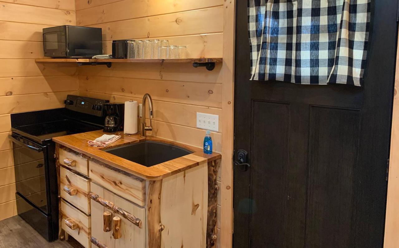 Briarwood Cabin By Amish Country Lodging Берлин Екстериор снимка